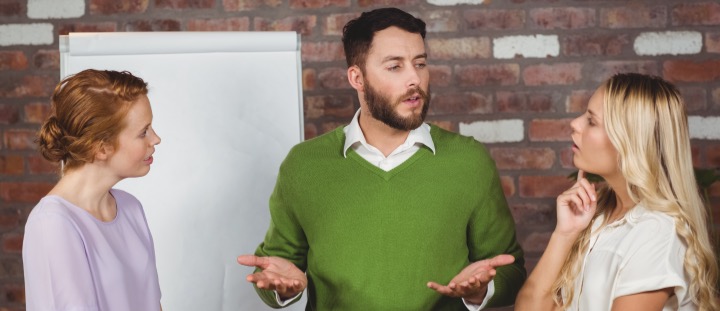 El Administrador de Fincas en el rol de mediador de conflictos vecinales Conflictos, mediación. Peones de madera